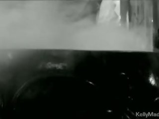 Kelly Madison Slamming Pussy On A Rock Hard Man Tube 10 min after A Sloppy Irrumation
