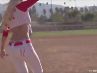 Baseball Loving Blonde Stevie Shae Loves An thereafter Game Fuck