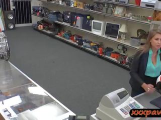 Big tits beauty screwed by turned on pawn lad at the pawnshop